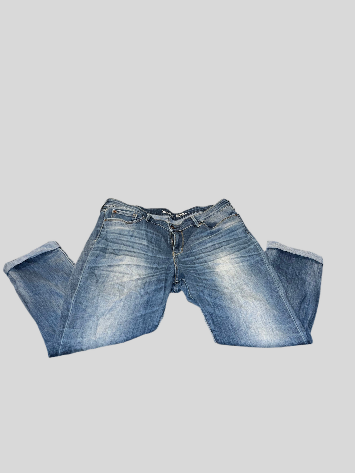 WOMEN LEVI SLIM CUFFED JEANS SIZE 18