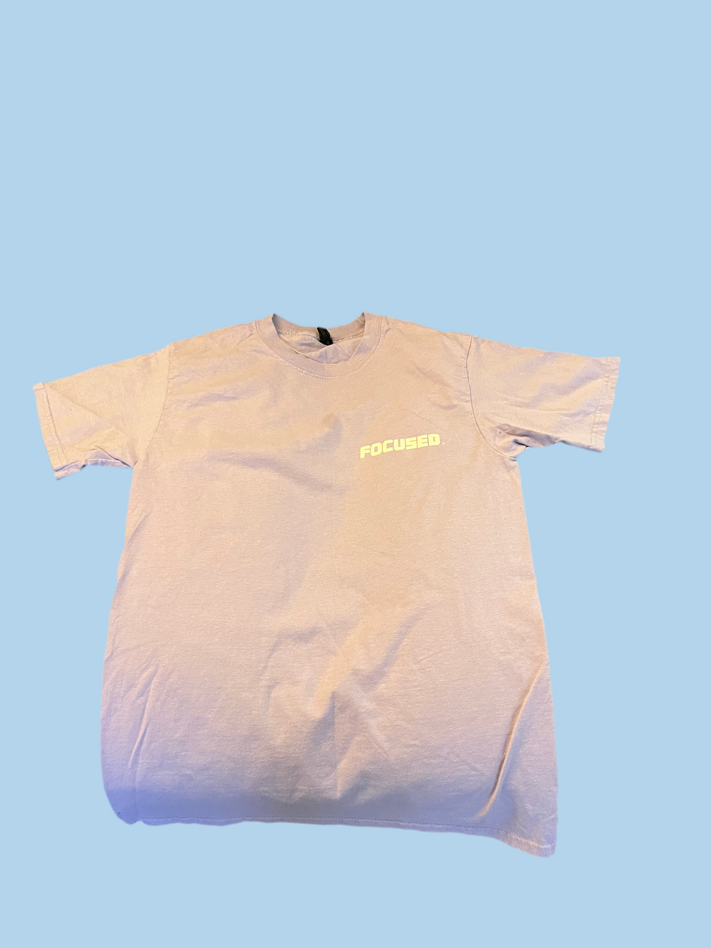 WOMEN FOCUSED T-SHIRT SIZE S