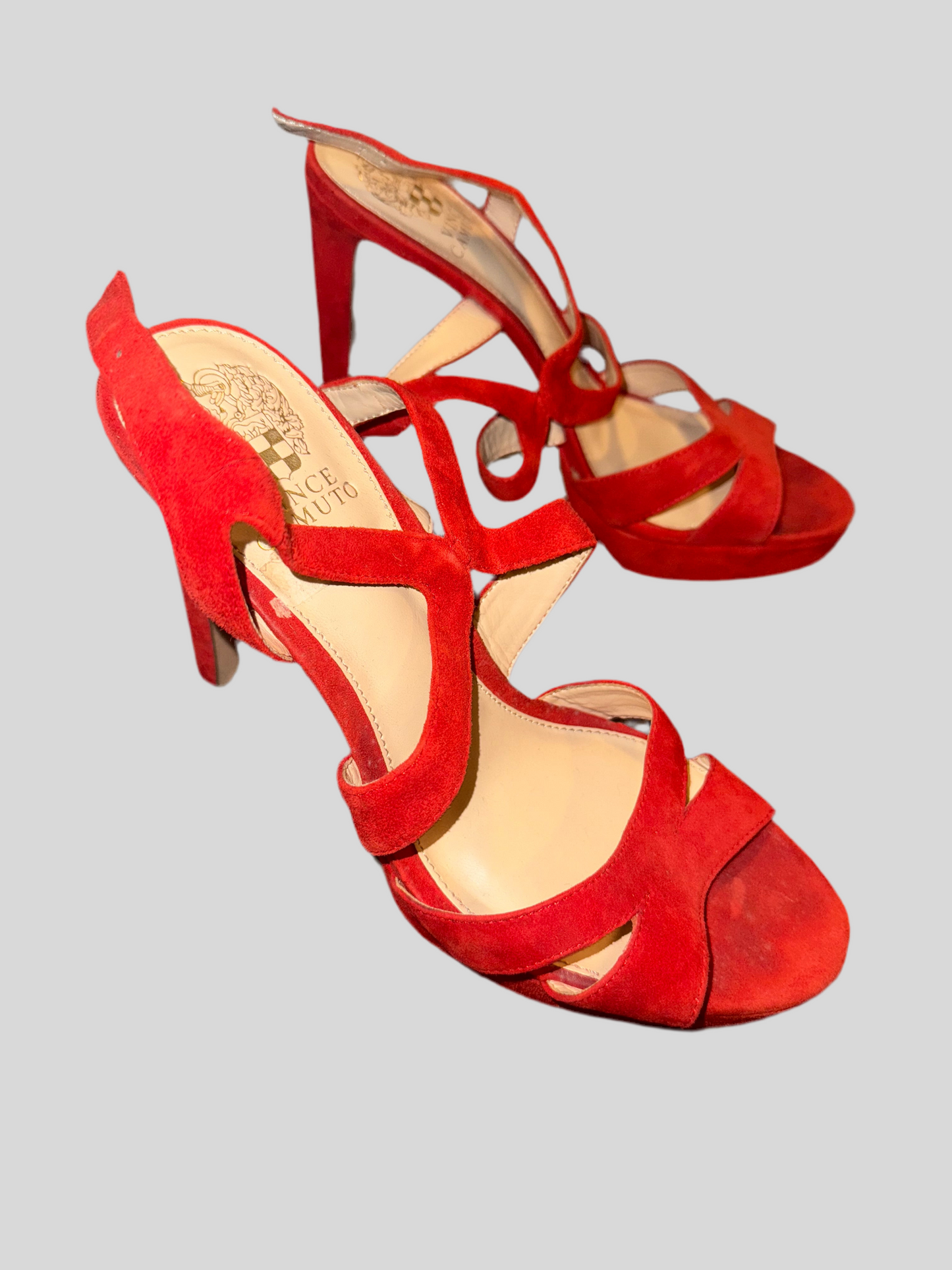 VINCE CAMUTO HEELS
