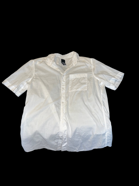 H & M REGULAR FIT SHORT SLEEVE BUTTON UP SHIRT MEN SIZE S