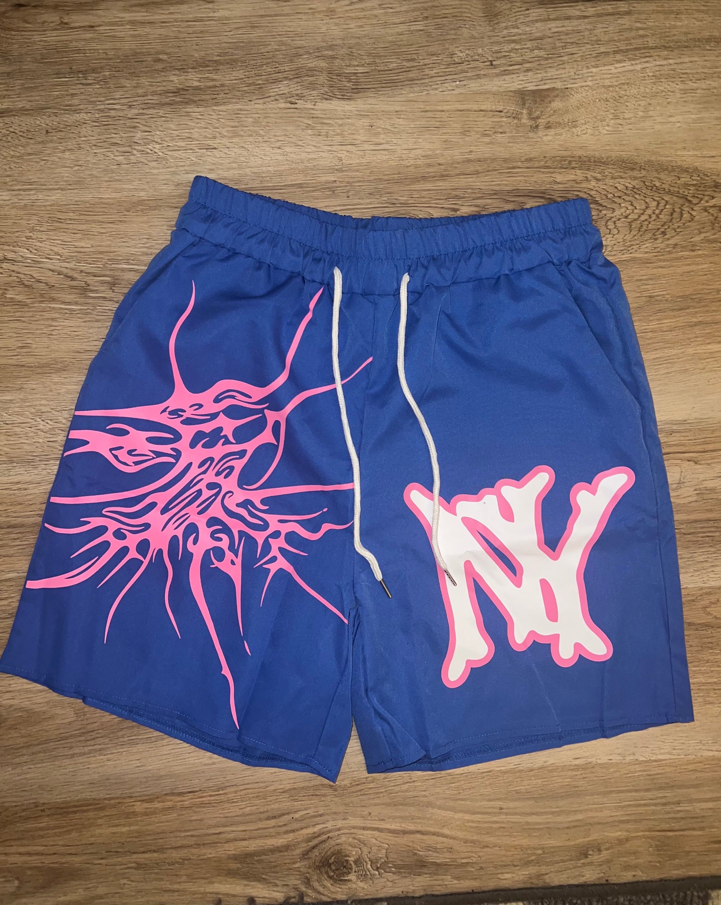 SHEIN GUYS LETTER GRAPHIC DRAWSTRING SHORTS SIZE M