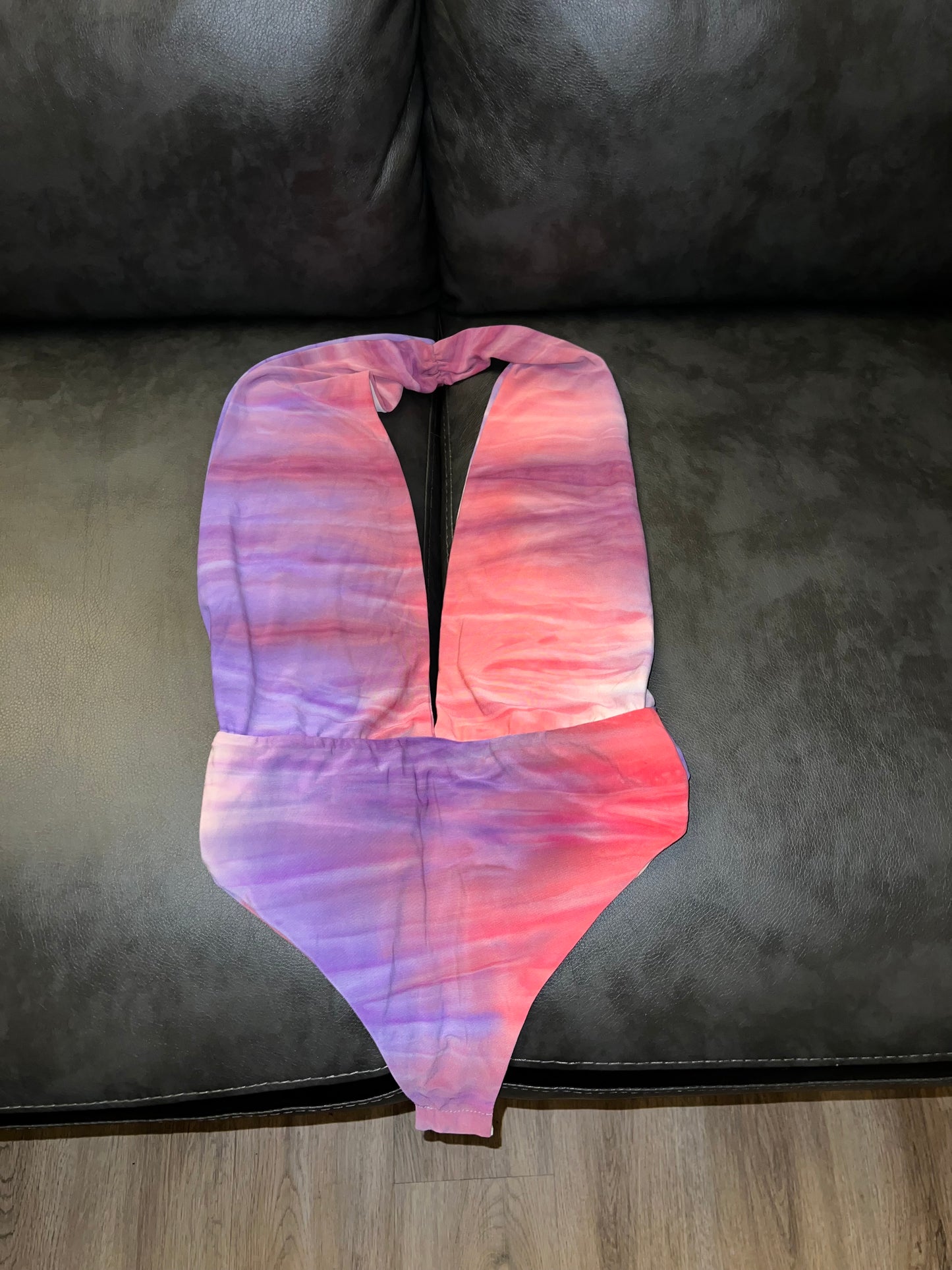 WOMEN FASHION NOVA TIE DYE BODYSUIT SIZE L