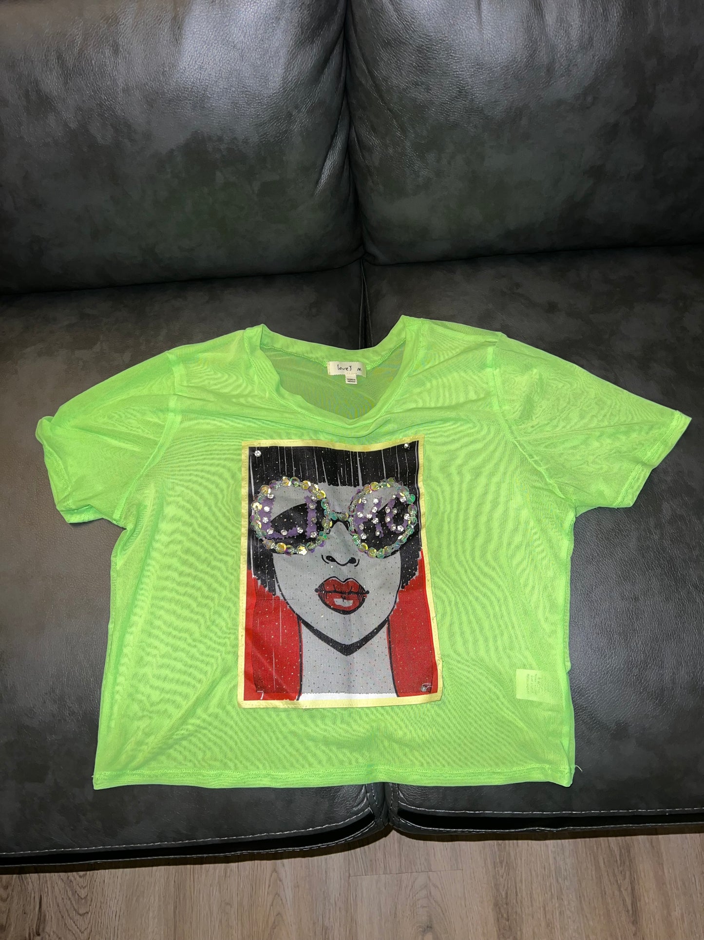 WOMEN FASHION SHIRT SIZE M