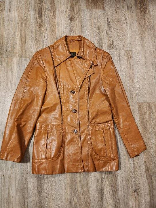 WOMEN JACKET 100 % LEATHER SIZE 11/12